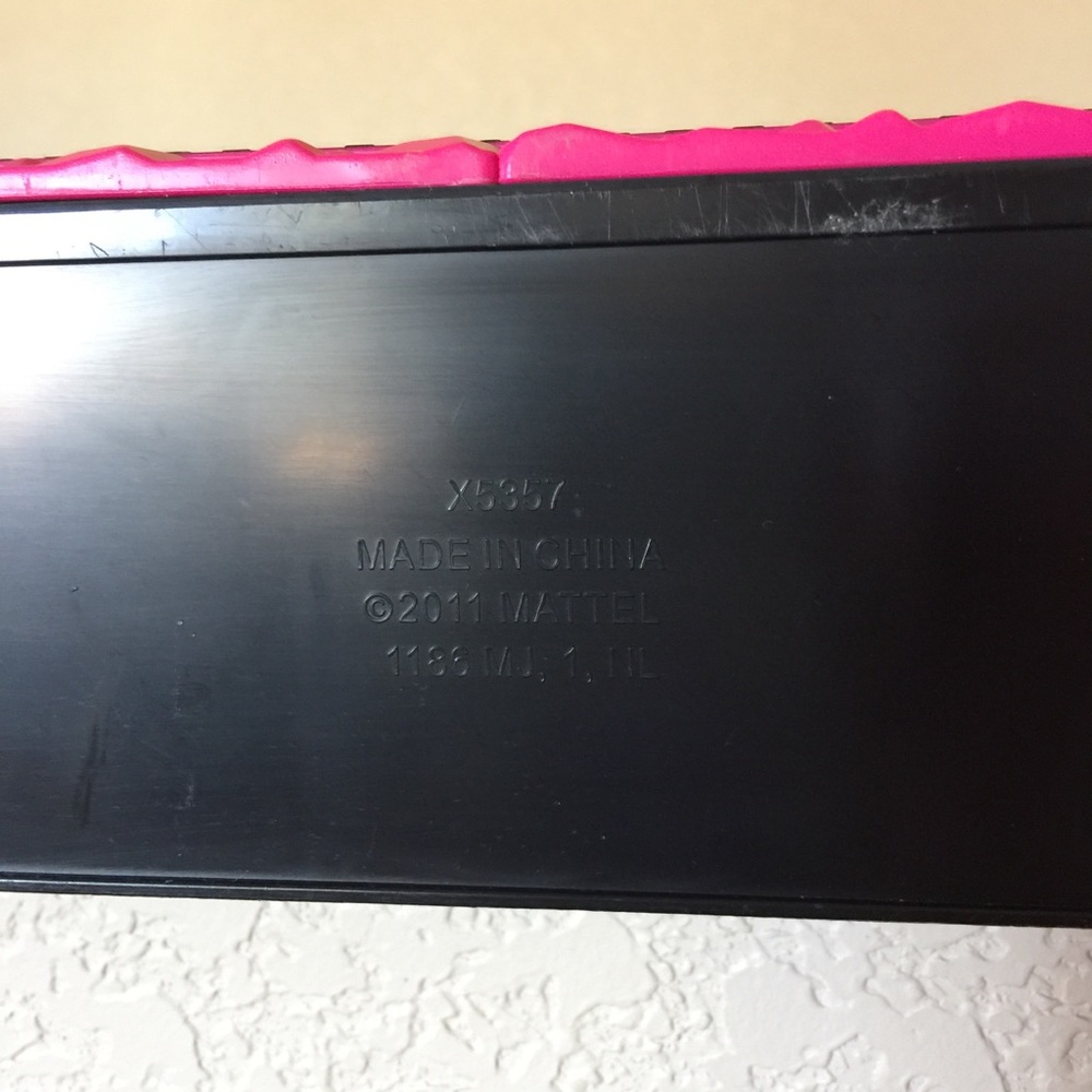 2011 Mattel Pink & Black Barbie Doll Wardrobe Case - Picture 10 of 10